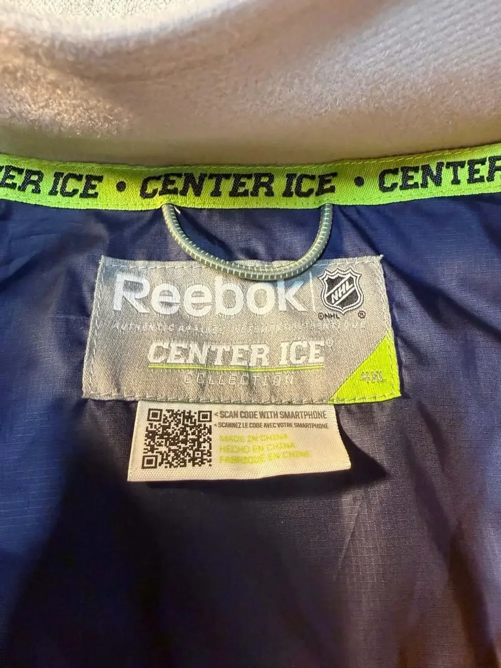Reebok Nashville Predators Center Ice Collection Kinetic Fit Full Zip Jacket